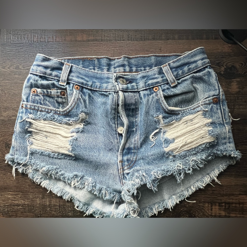 Levi’s Upcycled American Flag Shorts Size 25